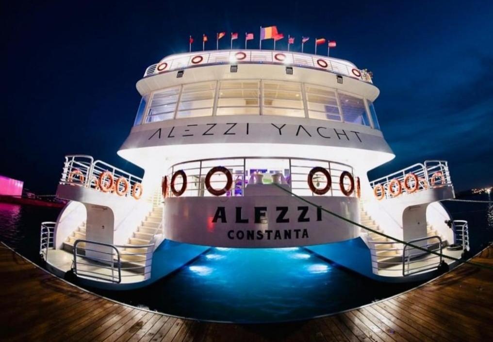 Antonia Alezzi Beach Resort Năvodari Екстериор снимка