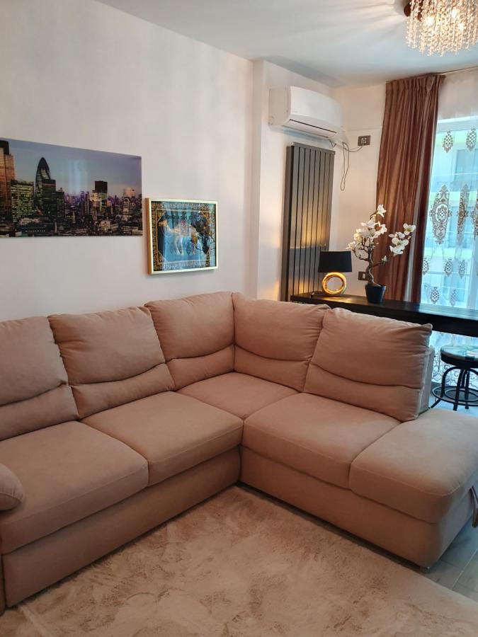Antonia Alezzi Beach Resort Năvodari Екстериор снимка