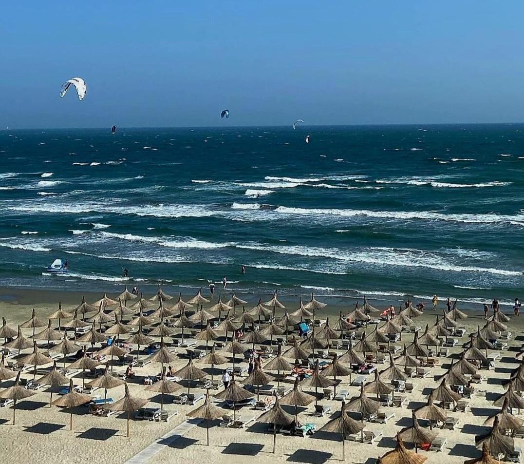 Antonia Alezzi Beach Resort Năvodari Екстериор снимка