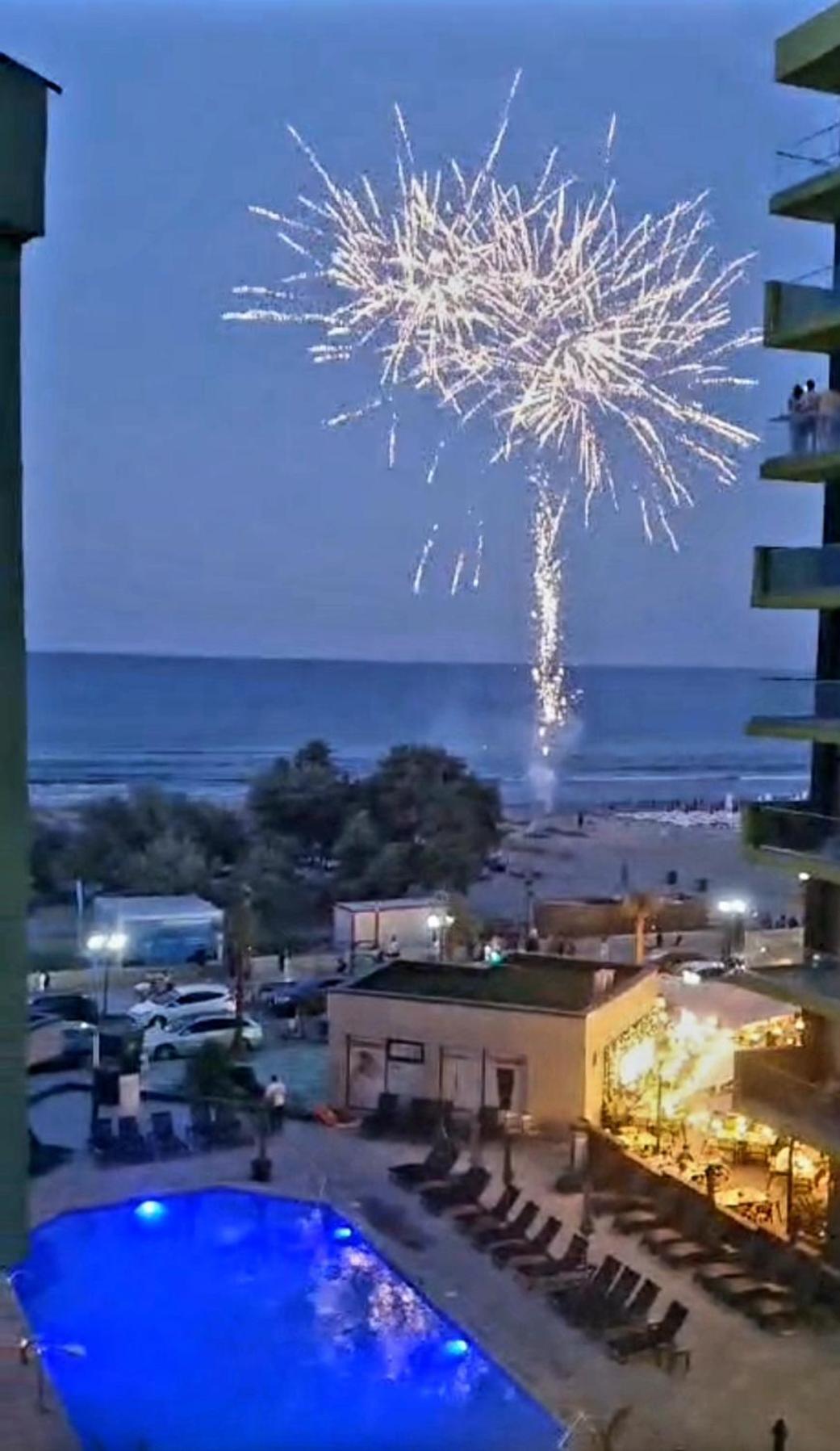 Antonia Alezzi Beach Resort Năvodari Екстериор снимка