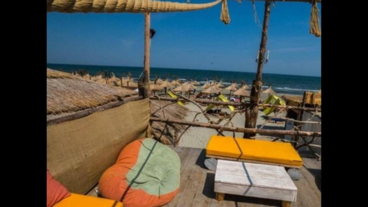 Antonia Alezzi Beach Resort Năvodari Екстериор снимка