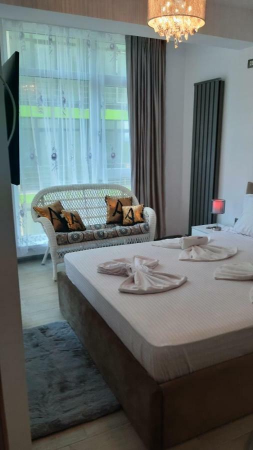 Antonia Alezzi Beach Resort Năvodari Екстериор снимка