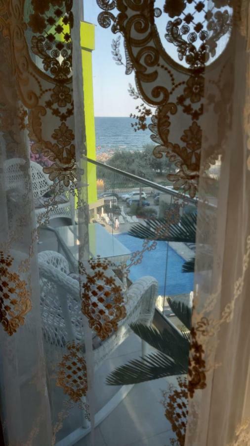 Antonia Alezzi Beach Resort Năvodari Екстериор снимка