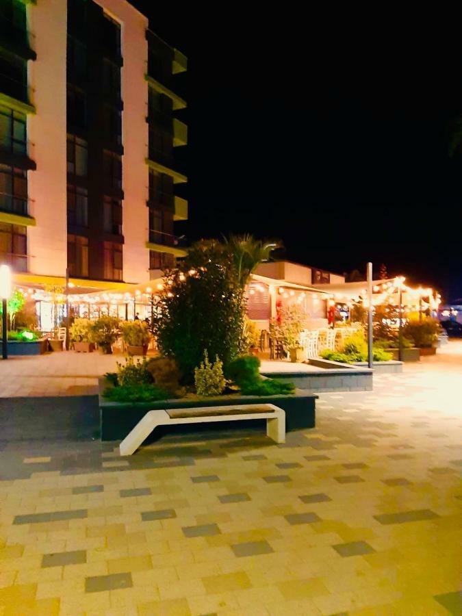 Antonia Alezzi Beach Resort Năvodari Екстериор снимка